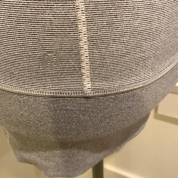 Lululemon jacket - Picture 5 of 8